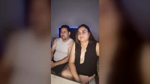 Honey y Edu online show from August 4, 2026, 5:10 am