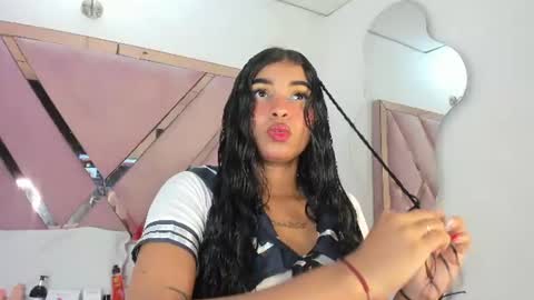 honeyht online show from July 8, 2026, 12:20 pm