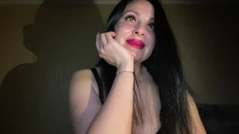 honeyvibe26 online show from May 22, 2026, 8:47 pm
