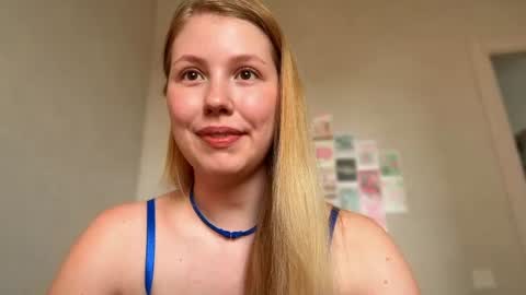 Snapshot of horney_audrey chatting on July 10, 2026, 2:27 am Audrey online show from July 10, 2026, 2:27 am