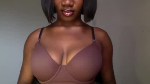 Snapshot of horny_goddess_delilah chatting on May 8, 2026, 10:53 am delilah online show from May 8, 2026, 10:53 am