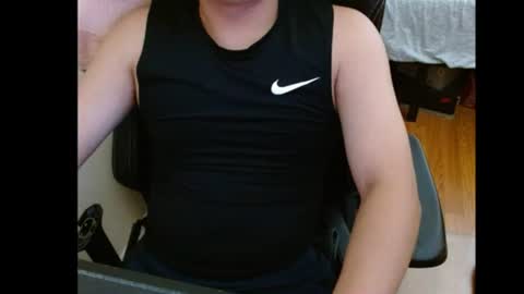Snapshot of hornypinoytoy chatting on July 6, 2026, 8:00 pm luv2cum online show from July 6, 2026, 8:00 pm