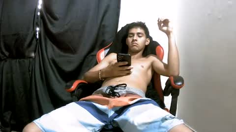 hot__mechanic online show from July 14, 2026, 1:50 pm