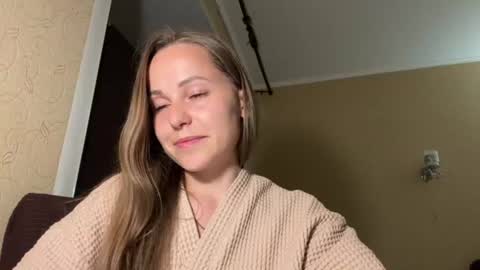 Snapshot of hot_chance_ chatting on June 24, 2026, 5:45 pm hot_chance_ online show from June 24, 2026, 5:45 pm