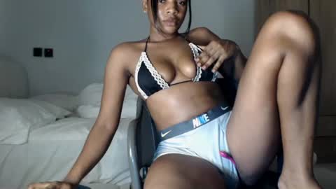 sonia  mis choco online show from August 1, 2026, 10:30 pm