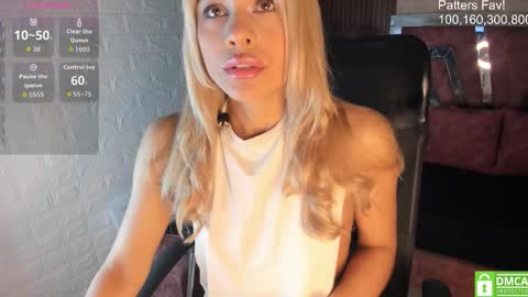Snapshot of hot_cupid01 chatting on March 15, 2026, 10:54 am Valery online show from March 15, 2026, 10:54 am