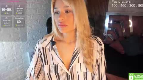 Snapshot of hot_cupid01 chatting on March 17, 2026, 10:51 am Valery online show from March 17, 2026, 10:51 am