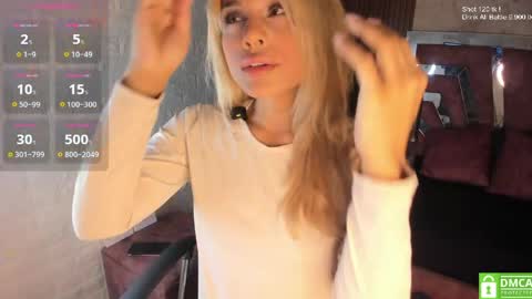 Snapshot of hot_cupid01 chatting on April 10, 2026, 10:53 am Valery online show from April 10, 2026, 10:53 am