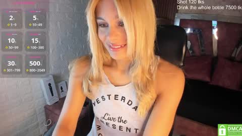 Snapshot of hot_cupid01 chatting on April 11, 2026, 10:41 am Valery online show from April 11, 2026, 10:41 am