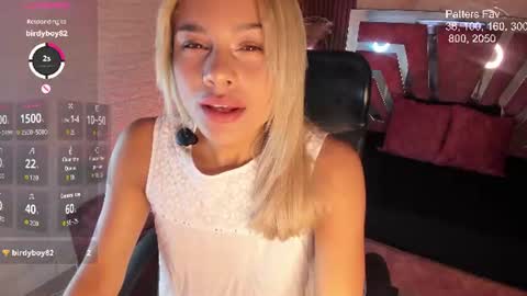 Snapshot of hot_cupid01 chatting on June 19, 2026, 10:41 am Valery online show from June 19, 2026, 10:41 am