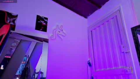 Snapshot of hot_destinyk chatting on June 27, 2026, 7:41 pm destinyk online show from June 27, 2026, 7:41 pm