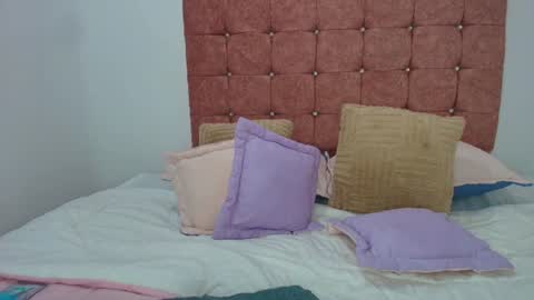 hot_luna_x online show from July 23, 2026, 8:18 pm