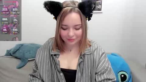 Snapshot of hot_moon_666 chatting on February 10, 2026, 10:47 pm Moon online show from February 10, 2026, 10:47 pm