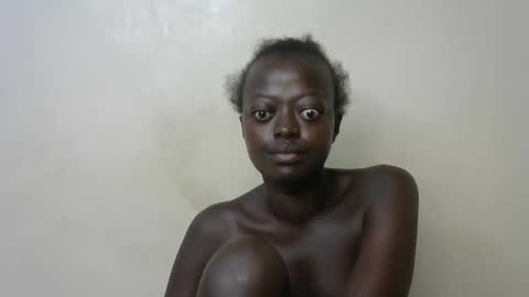 Snapshot of hot_tashaa chatting on April 20, 2026, 10:33 pm hot_tashaa online show from April 20, 2026, 10:33 pm