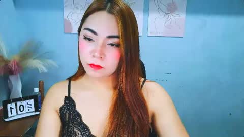 Snapshot of hot_xirene chatting on July 1, 2026, 2:18 pm hot_xirene online show from July 1, 2026, 2:18 pm