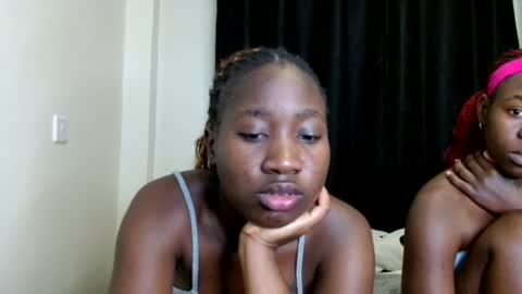 Hotie vives online show from July 24, 2026, 2:09 am