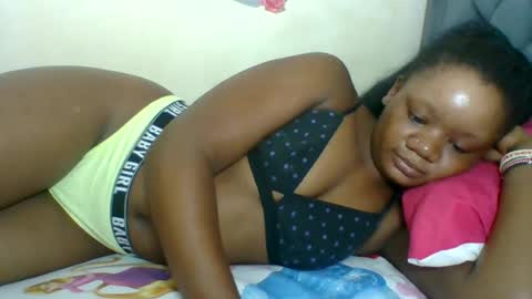Snapshot of hotjeylee chatting on July 16, 2026, 6:25 pm LOYCE online show from July 16, 2026, 6:25 pm