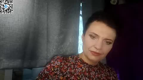 hotmamaqueen234 online show from April 23, 2026, 3:03 pm