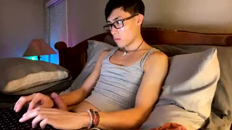 hottiewithabody101 online show from July 3, 2026, 2:23 pm