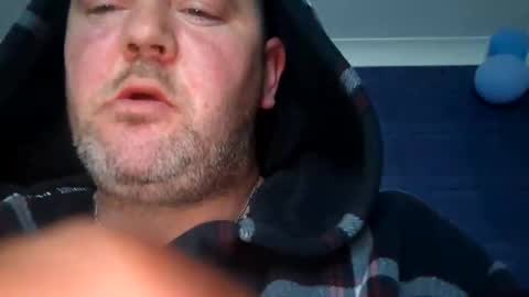 Snapshot of hunk1987_ chatting on April 20, 2026, 9:49 pm hunk1987_ online show from April 20, 2026, 9:49 pm