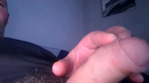 Snapshot of hunk1987_ chatting on May 22, 2026, 4:30 am hunk1987_ online show from May 22, 2026, 4:30 am