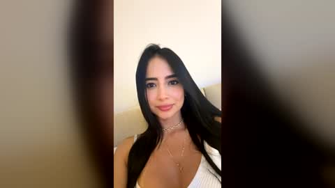 Bella Sofia online show from July 5, 2026, 5:03 am