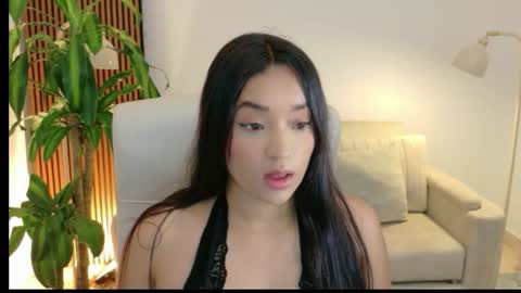iam__zara online show from June 23, 2026, 9:13 pm