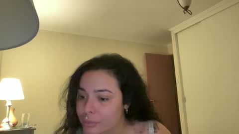 Linda San online show from October 1, 2025, 11:33 pm
