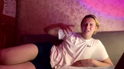 ian_mcflurry online show from July 9, 2026, 5:39 pm