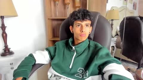 ibratxandy online show from May 13, 2026, 12:02 pm