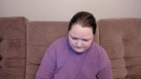 Snapshot of ihaveasecret_ chatting on June 19, 2026, 4:28 am Alice online show from June 19, 2026, 4:28 am