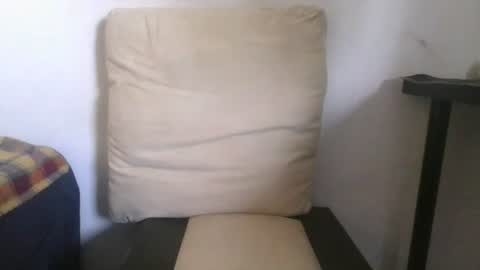 yunstud online show from June 13, 2026, 7:17 am