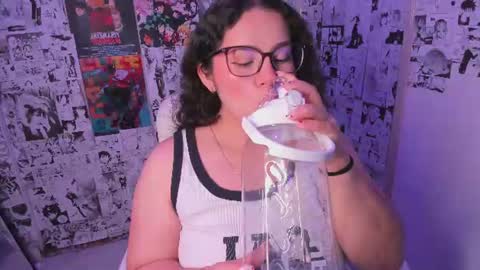 mei mei uwu online show from June 25, 2026, 2:55 am