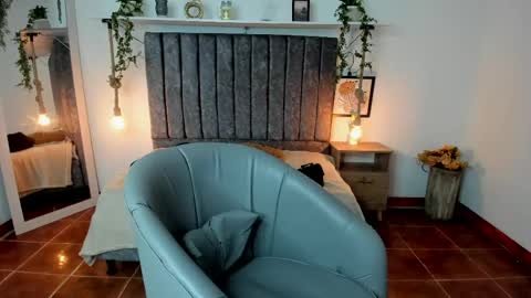 im_tulipan online show from May 27, 2026, 1:57 am