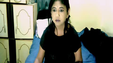 indianpleasures21 online show from July 20, 2026, 11:29 pm