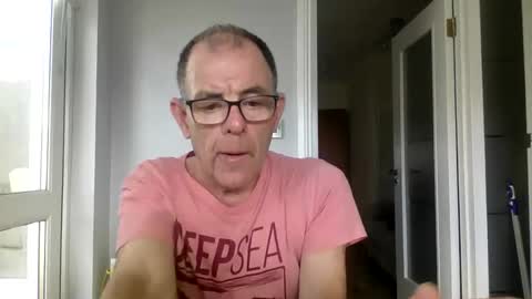 inthemood63 online show from June 3, 2026, 4:12 pm