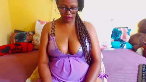 boniswa caroline online show from November 27, 2025, 3:58 pm