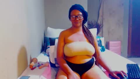 boniswa caroline online show from December 15, 2025, 9:30 pm