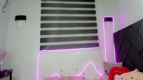 ir_loverrammy69 online show from June 10, 2026, 1:32 pm