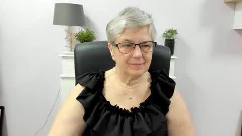 I R I S online show from May 29, 2026, 6:11 am