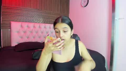 Iris Fyre  online show from June 11, 2026, 12:25 pm