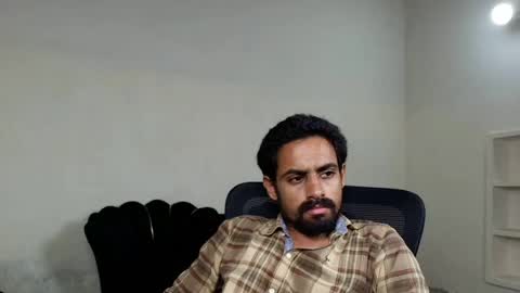 Naveed online show from June 23, 2026, 7:56 pm