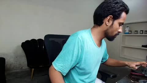 Naveed online show from July 4, 2026, 6:58 pm