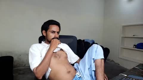 Naveed online show from July 9, 2026, 6:01 pm
