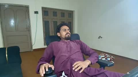 Naveed online show from August 5, 2026, 6:11 pm
