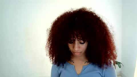 isa_bellaxx23 online show from June 8, 2026, 4:51 pm