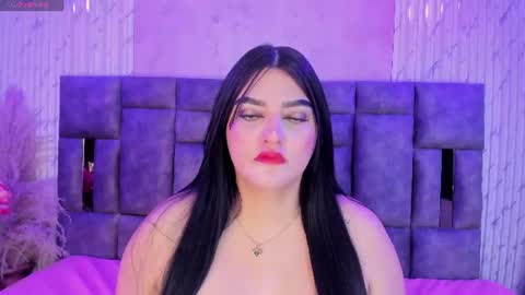 Isa Gonzalez  online show from July 14, 2026, 8:14 pm