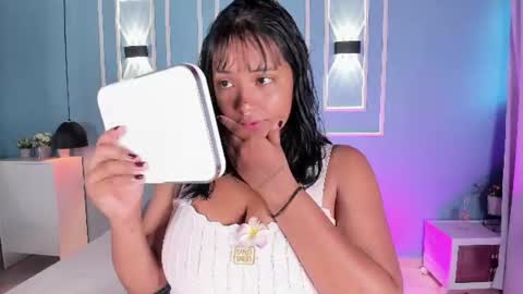 isabella zc online show from July 25, 2026, 11:52 am
