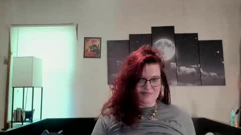 isabellamariedarcy online show from May 18, 2026, 7:20 pm