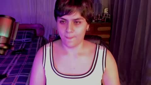 Isabella online show from August 2, 2026, 5:06 am